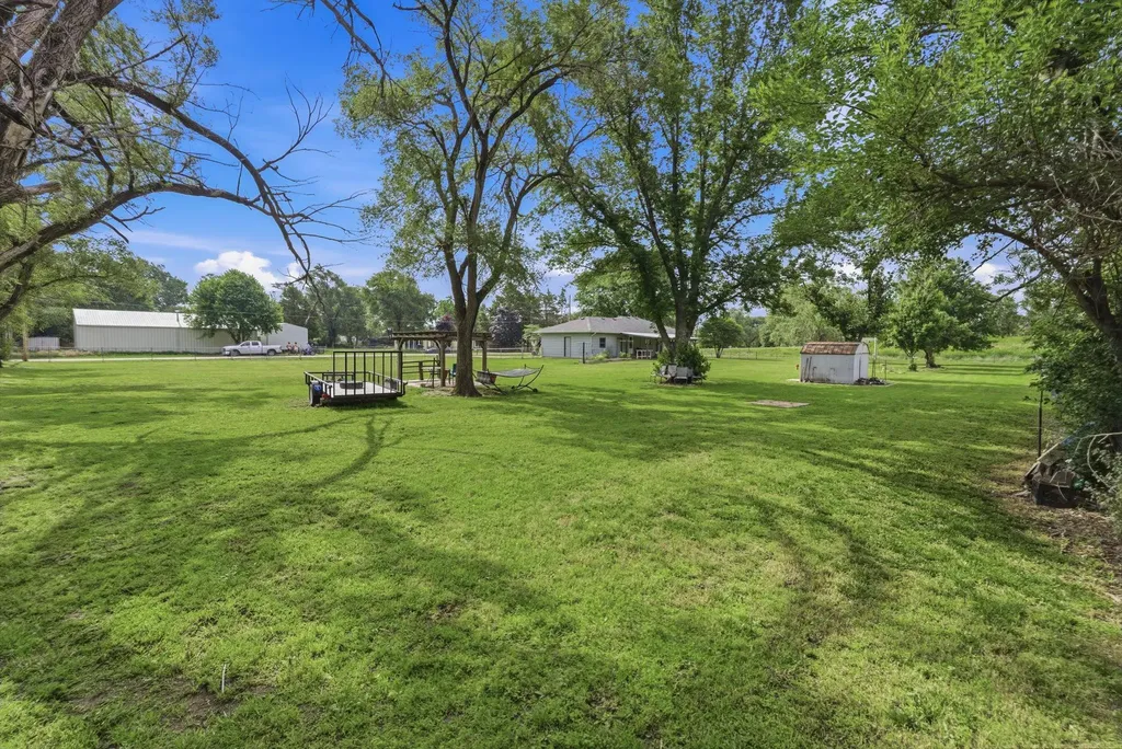 7119 S Ida Avenue Haysville KS 67060