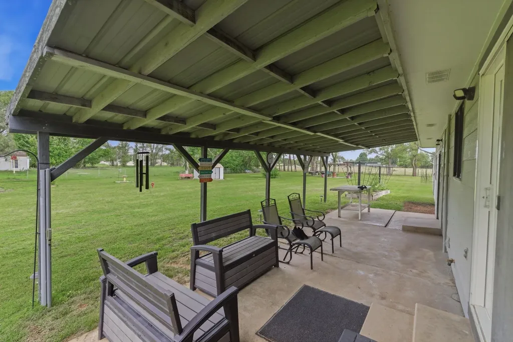 7119 S Ida Avenue Haysville KS 67060