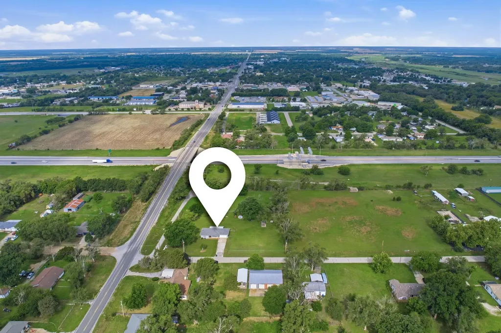 7119 S Ida Avenue Haysville KS 67060