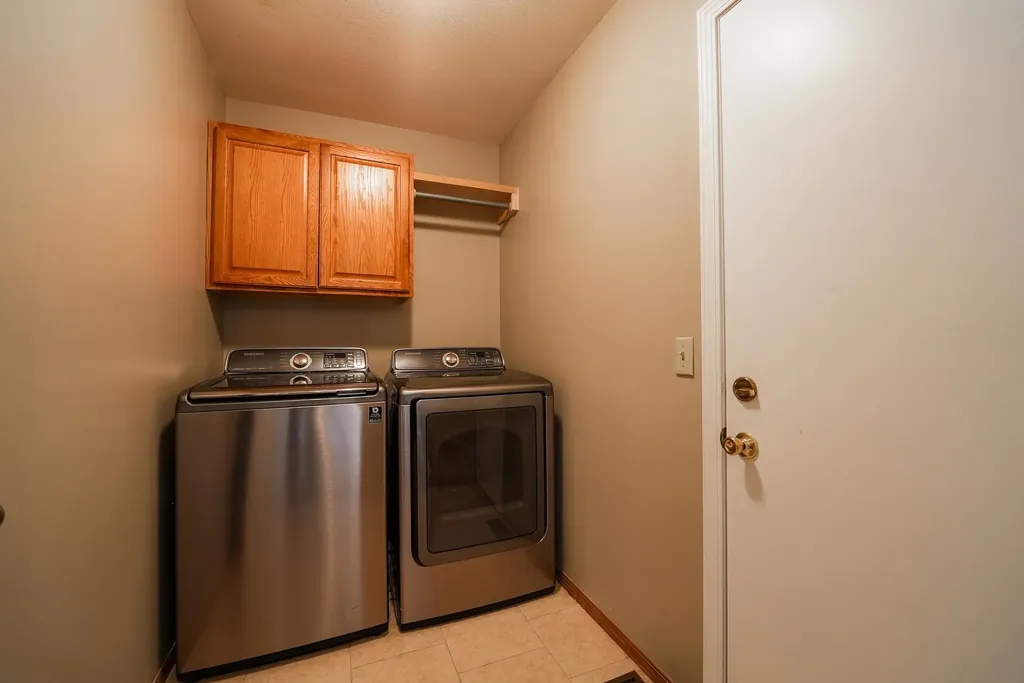 309 N Oakmont Court Andover KS 67002