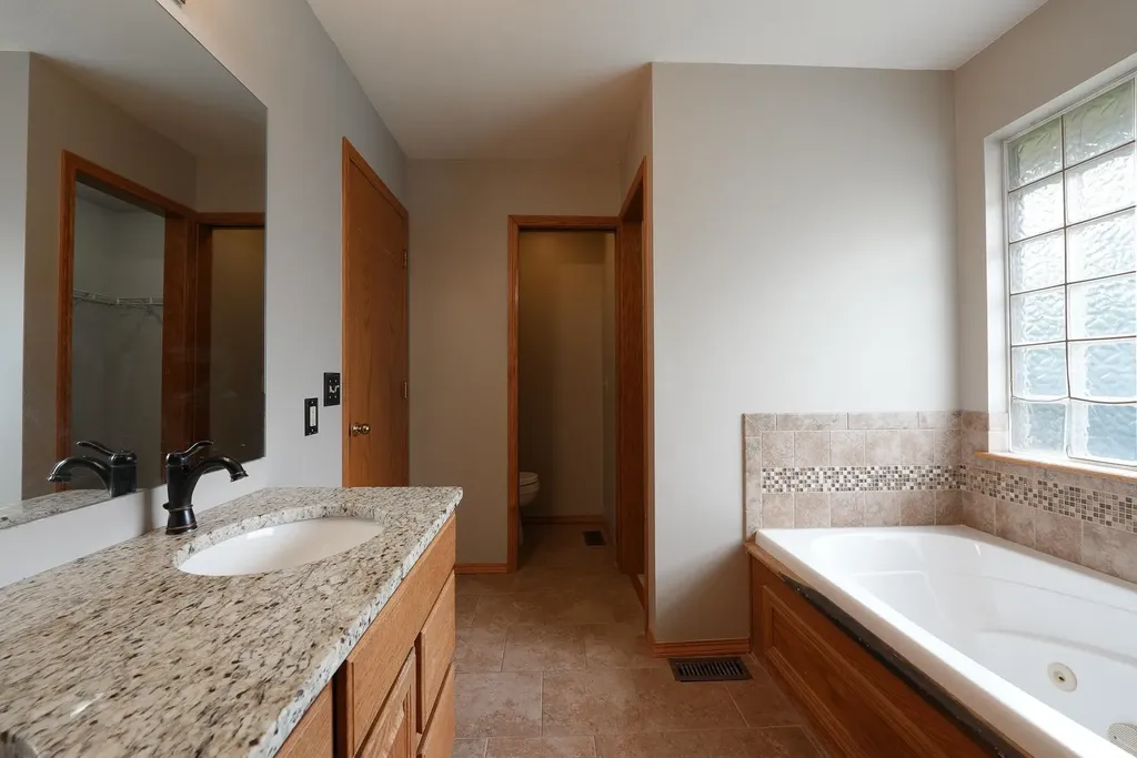 309 N Oakmont Court Andover KS 67002