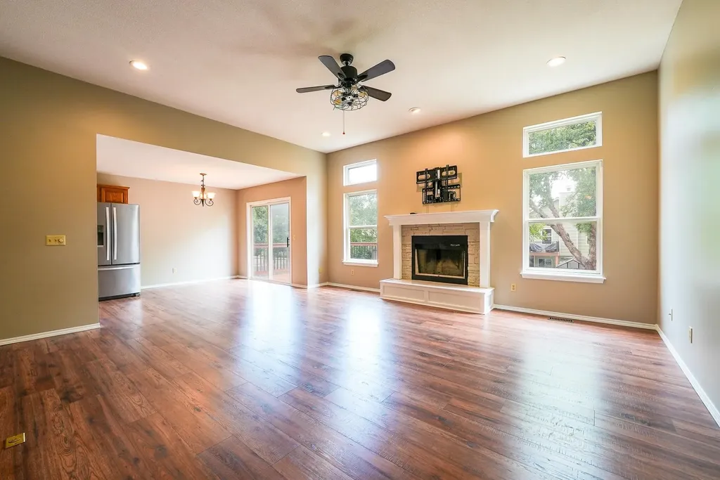 309 N Oakmont Court Andover KS 67002