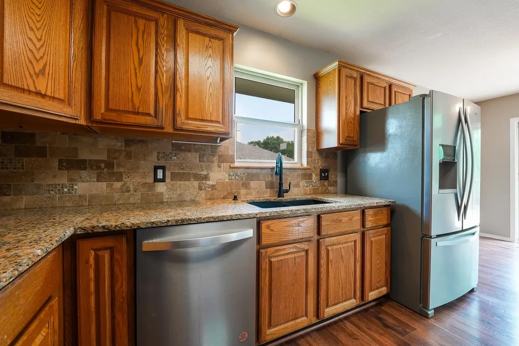 309 N Oakmont Court Andover KS 67002