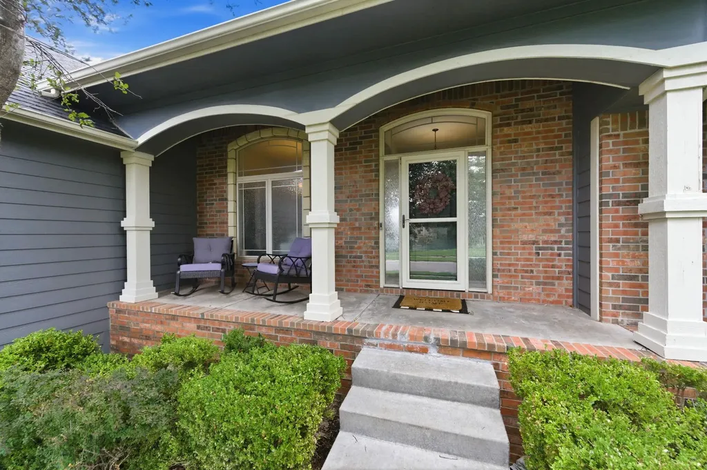 2216 N Newberry Street Derby KS 67037