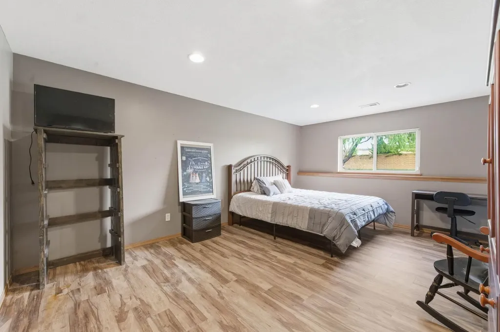 2216 N Newberry Street Derby KS 67037