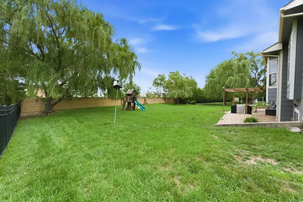 2216 N Newberry Street Derby KS 67037
