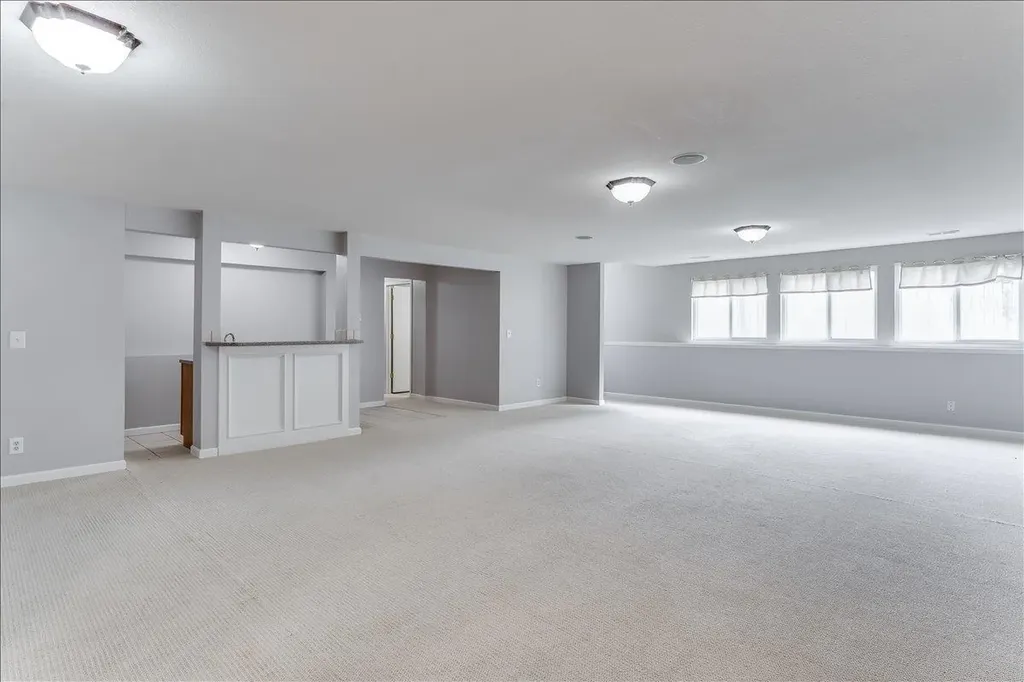 2206 E Myrtlewood Derby KS 67037