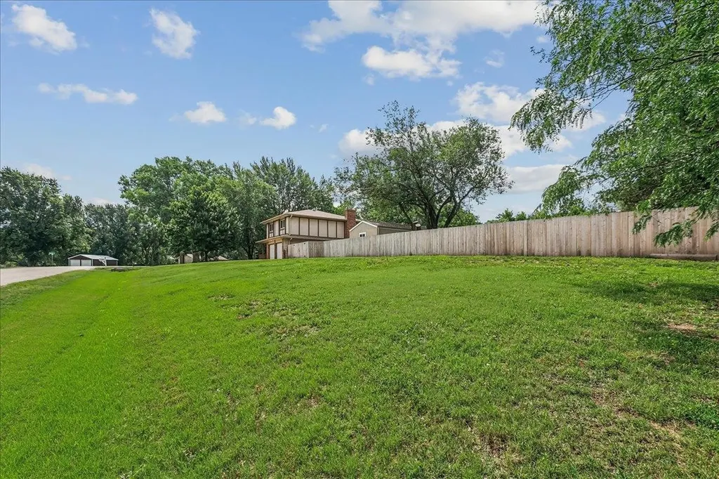1113 E Springdale Derby KS 67037