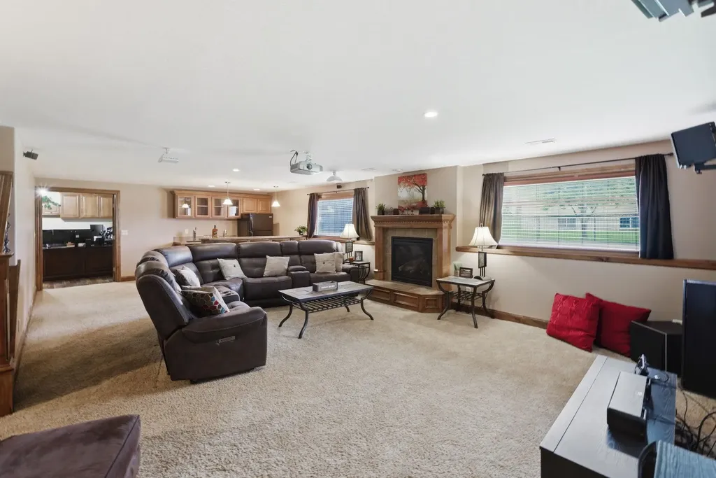 1285 N Forestview Court Wichita KS 67235