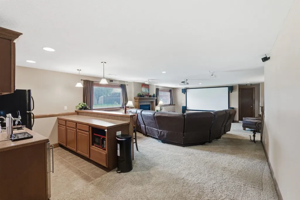 1285 N Forestview Court Wichita KS 67235