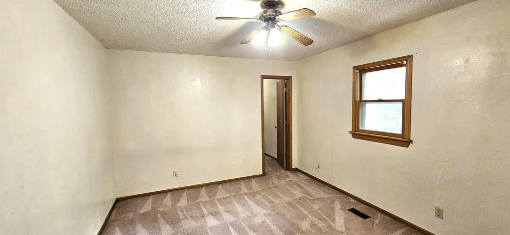1525 N 7th Street Arkansas City KS 67005