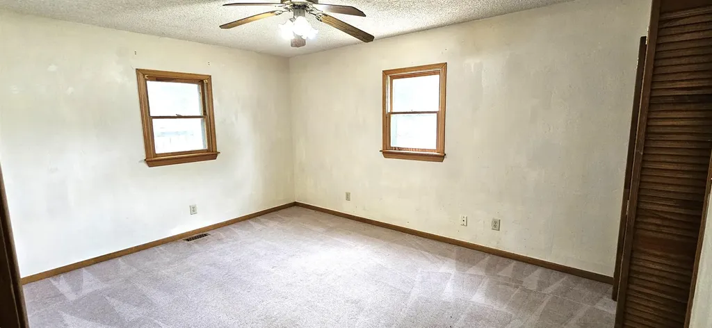 1525 N 7th Street Arkansas City KS 67005
