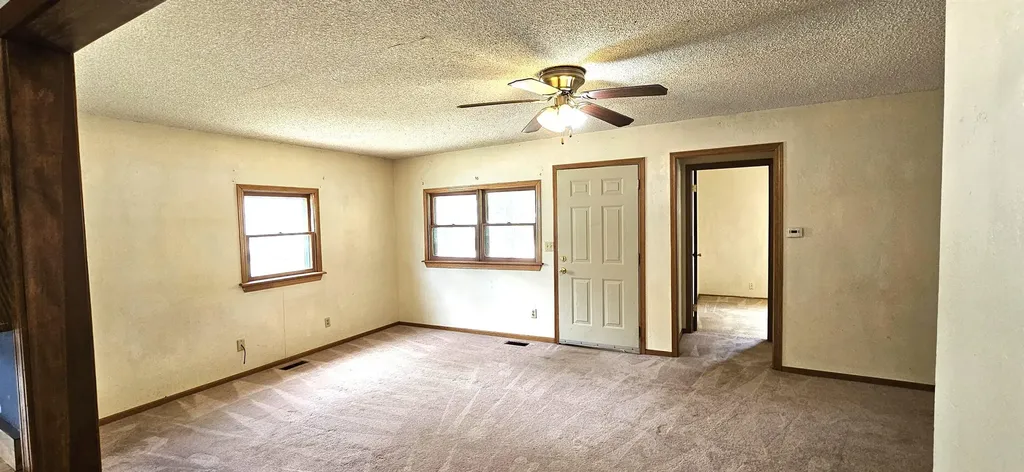 1525 N 7th Street Arkansas City KS 67005