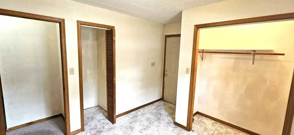 1525 N 7th Street Arkansas City KS 67005