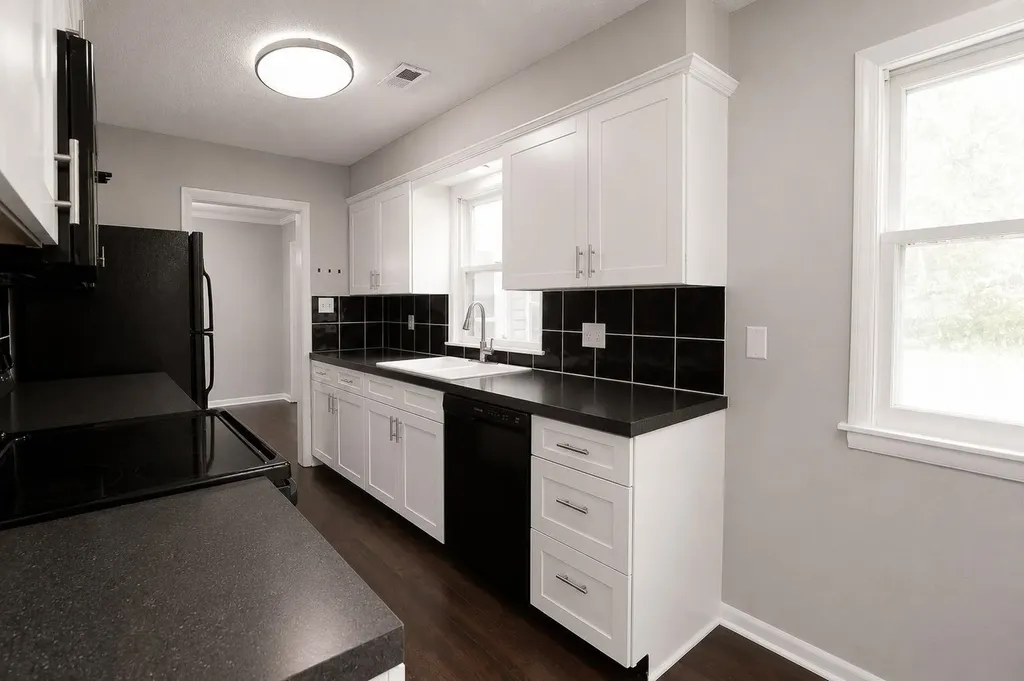 1121 N Ridgewood Wichita KS 67208