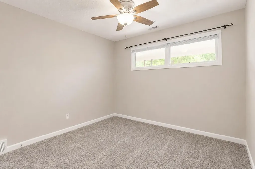 1121 N Ridgewood Wichita KS 67208