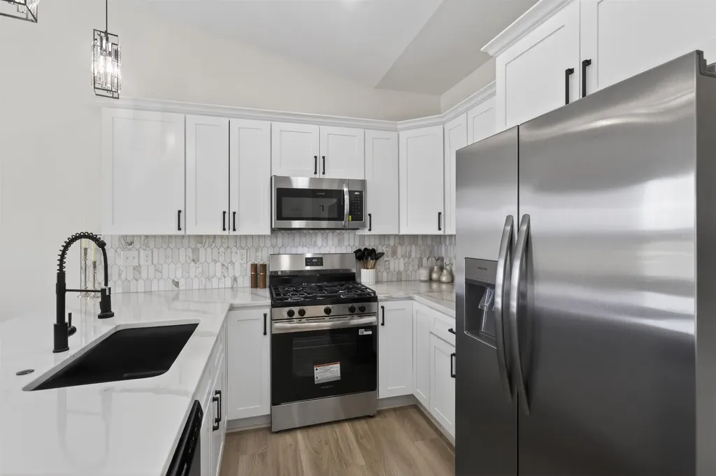 13008 E Equestrian Wichita KS 67230