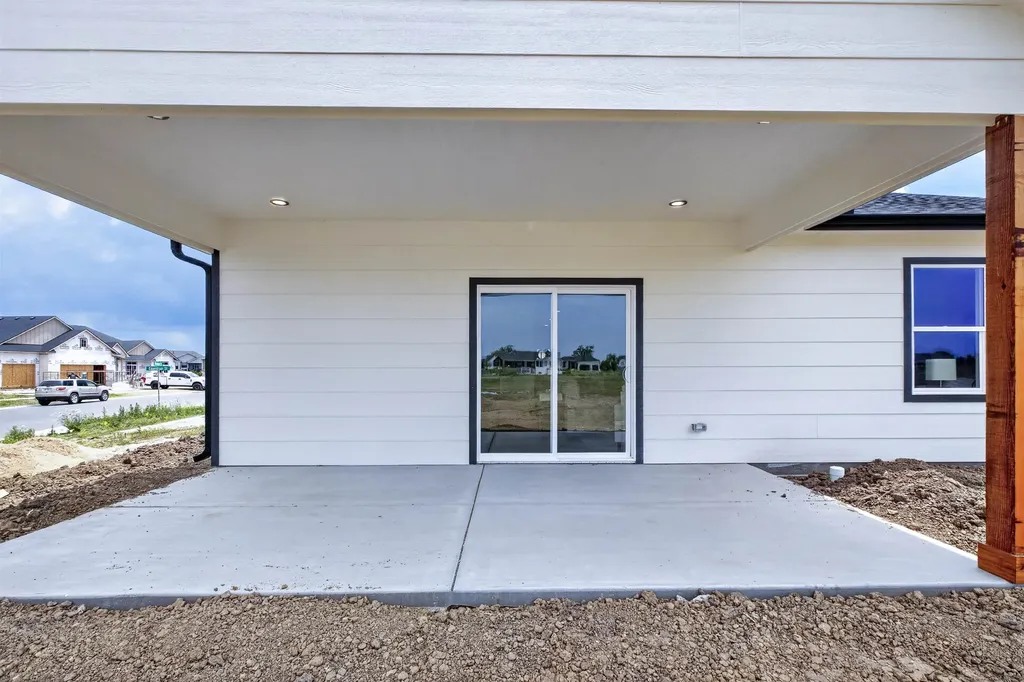 13008 E Equestrian Wichita KS 67230