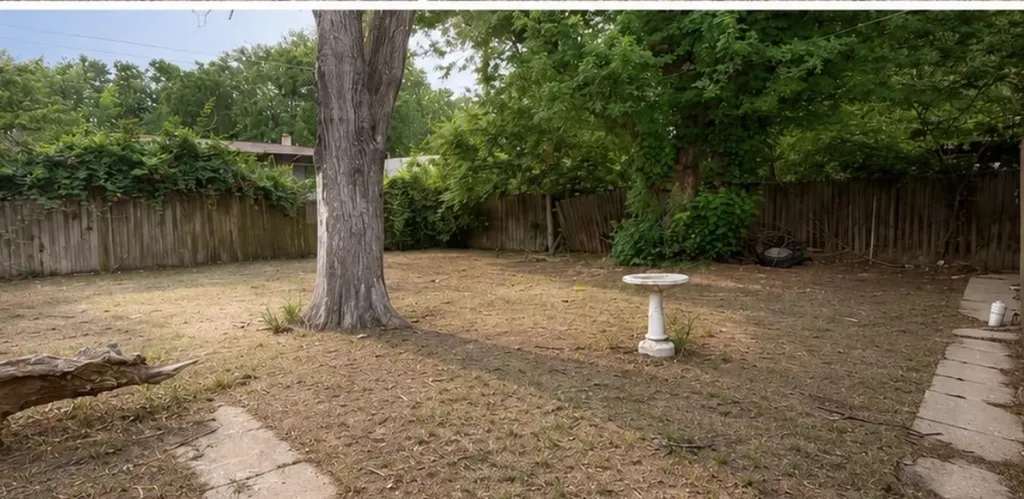 1927 E Glen Oaks Wichita KS 67216