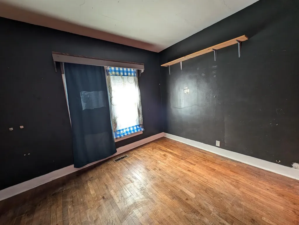 2020 S Palisade Avenue Wichita KS 67213