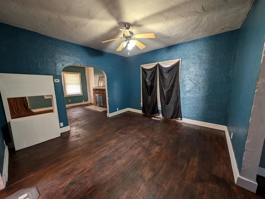 2020 S Palisade Avenue Wichita KS 67213