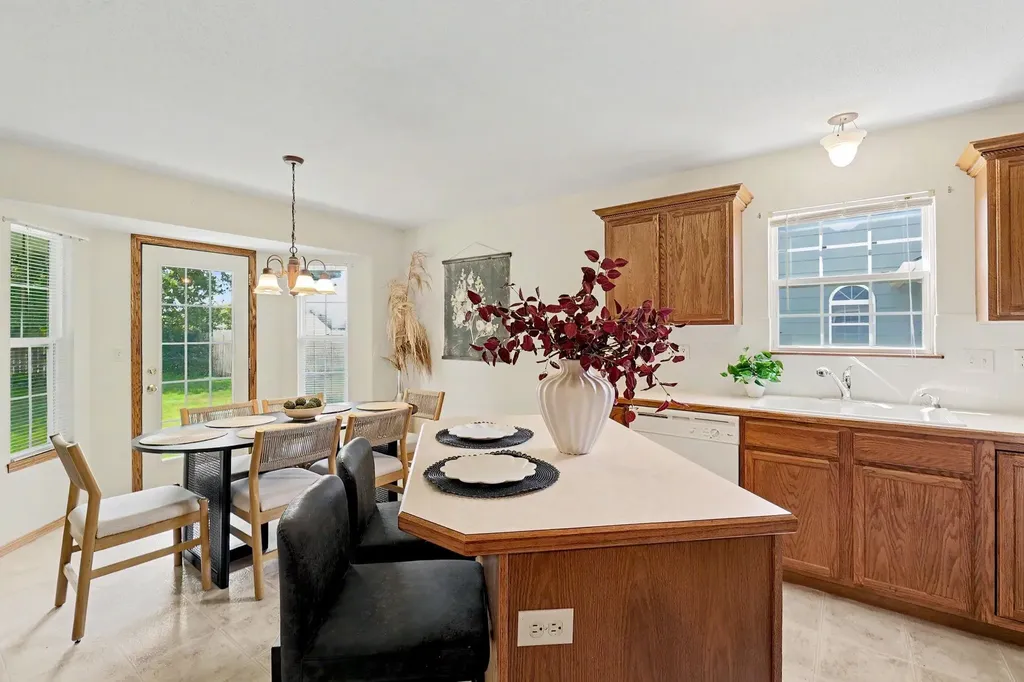 2604 N Rutgers Wichita KS 67205
