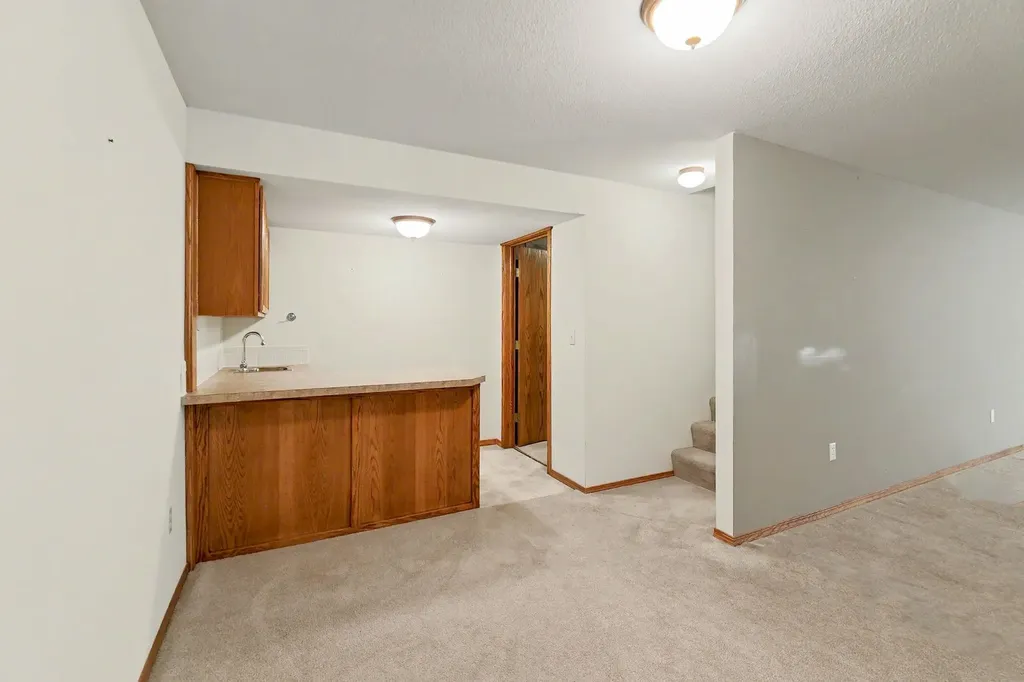 2604 N Rutgers Wichita KS 67205