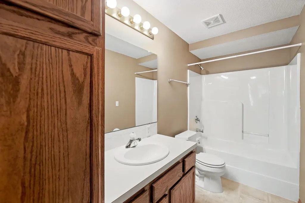 2604 N Rutgers Wichita KS 67205