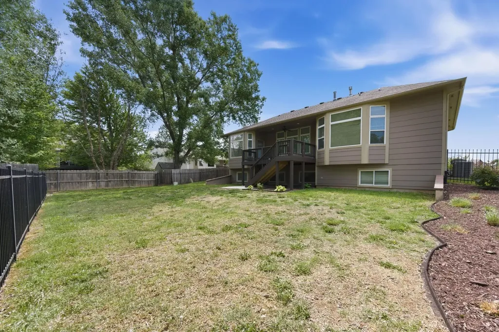 1418 E Woodbrook Street Derby KS 67037