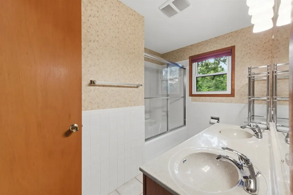 411 N Armour Avenue Wichita KS 67206