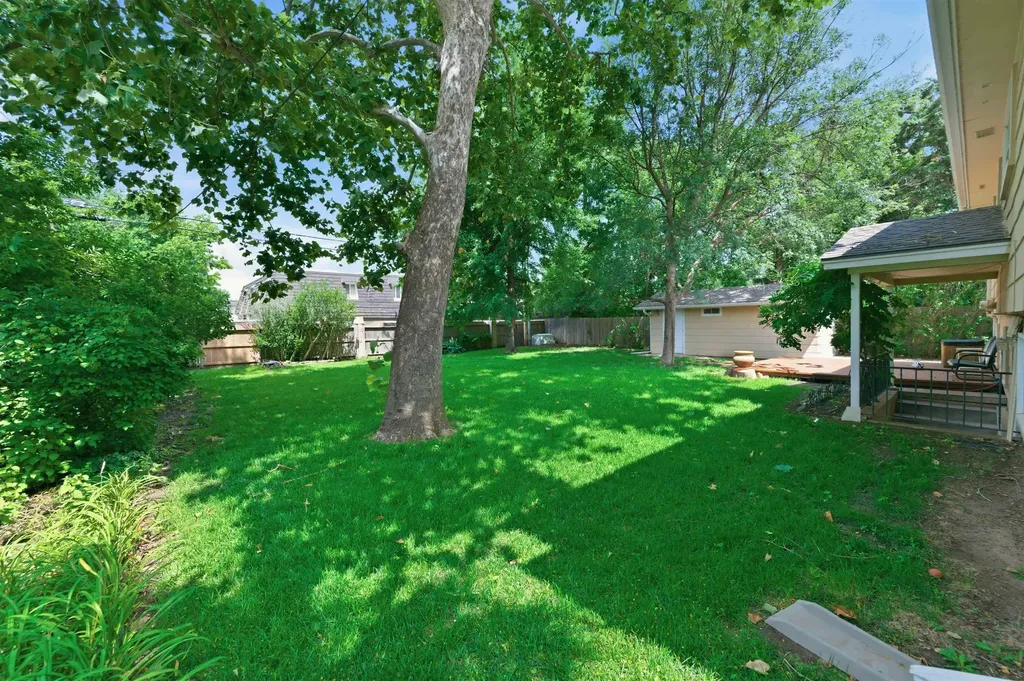 411 N Armour Avenue Wichita KS 67206