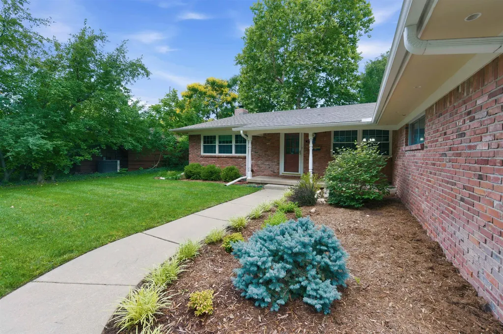 411 N Armour Avenue Wichita KS 67206