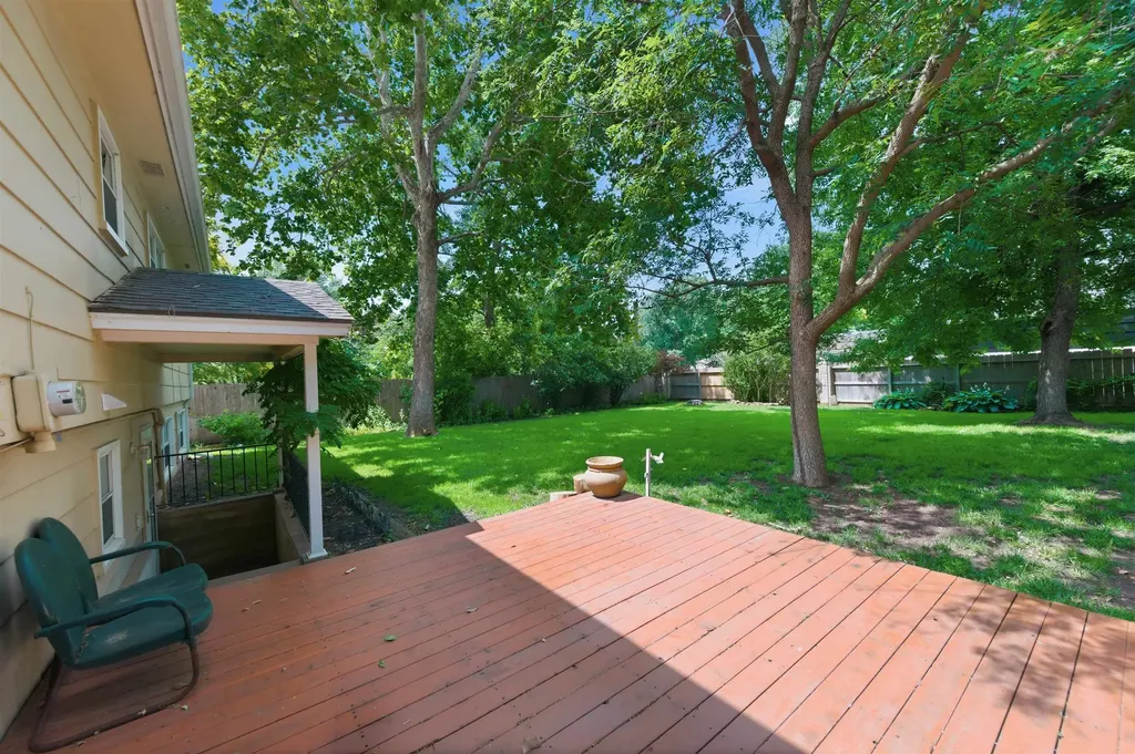 411 N Armour Avenue Wichita KS 67206