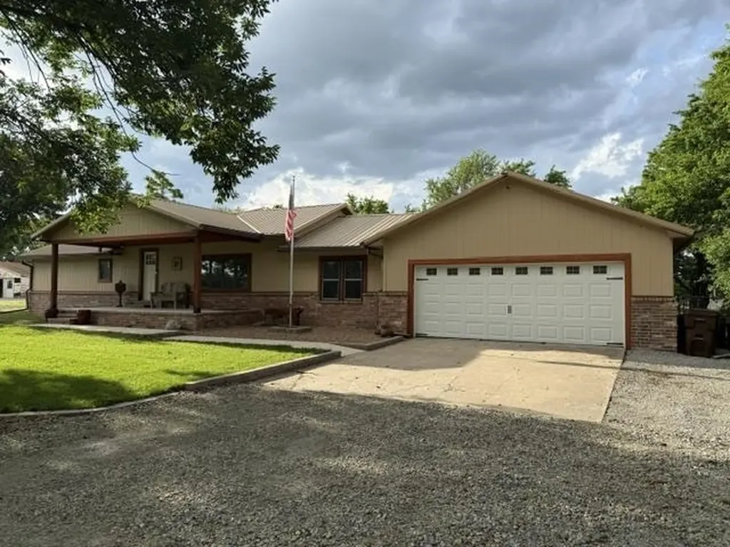 14730 E 63rd Street S Derby KS 67037