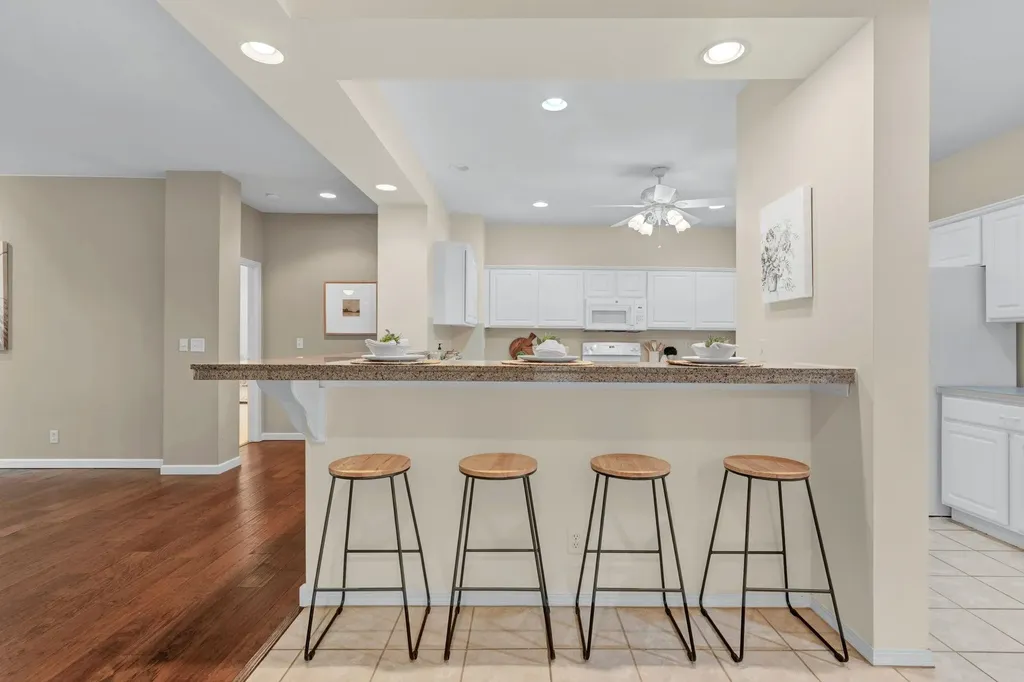 12510 E Killarney Wichita KS 67206
