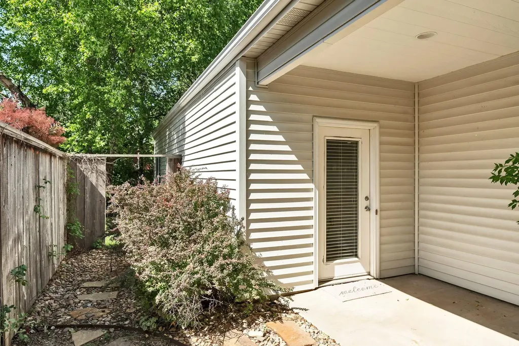 12510 E Killarney Wichita KS 67206