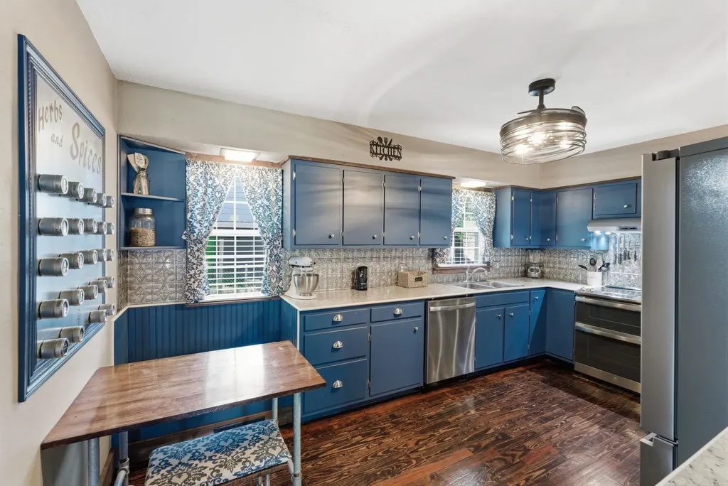 302 N 6th Street Towanda KS 67144