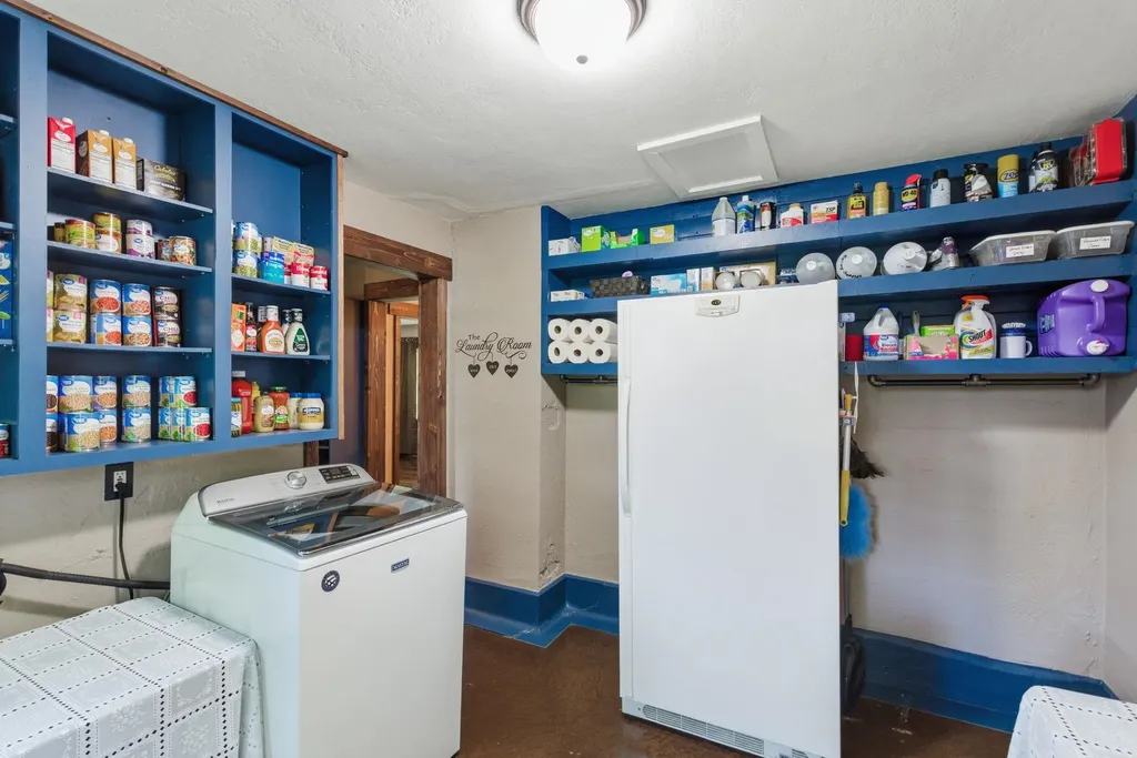 302 N 6th Street Towanda KS 67144