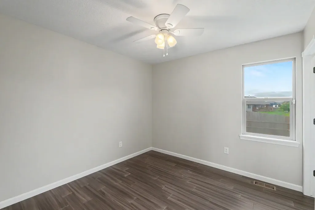 2637 E Mason Ridge Derby KS 67037