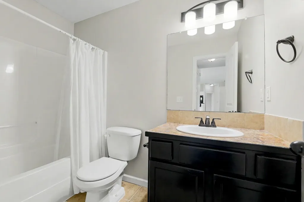 2637 E Mason Ridge Derby KS 67037