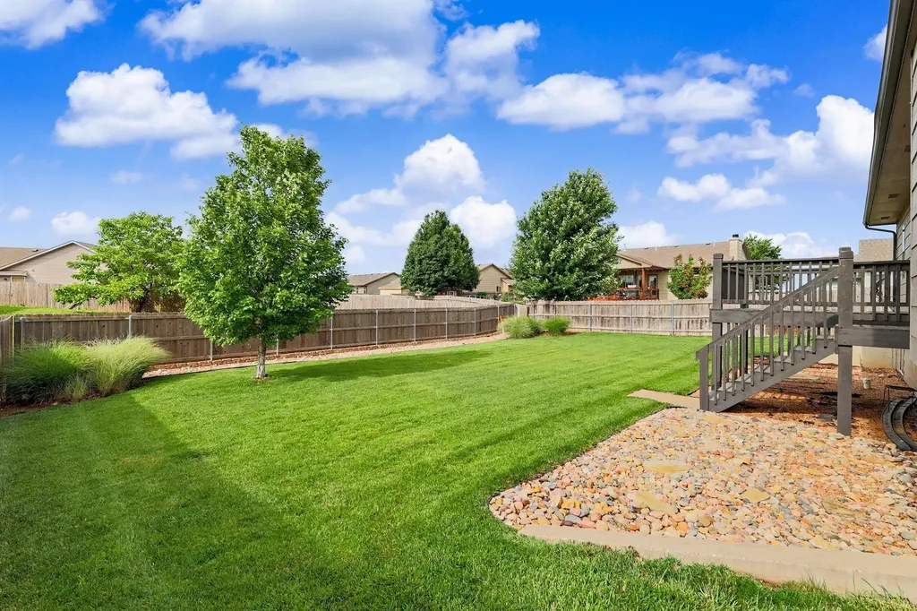 2637 E Mason Ridge Derby KS 67037