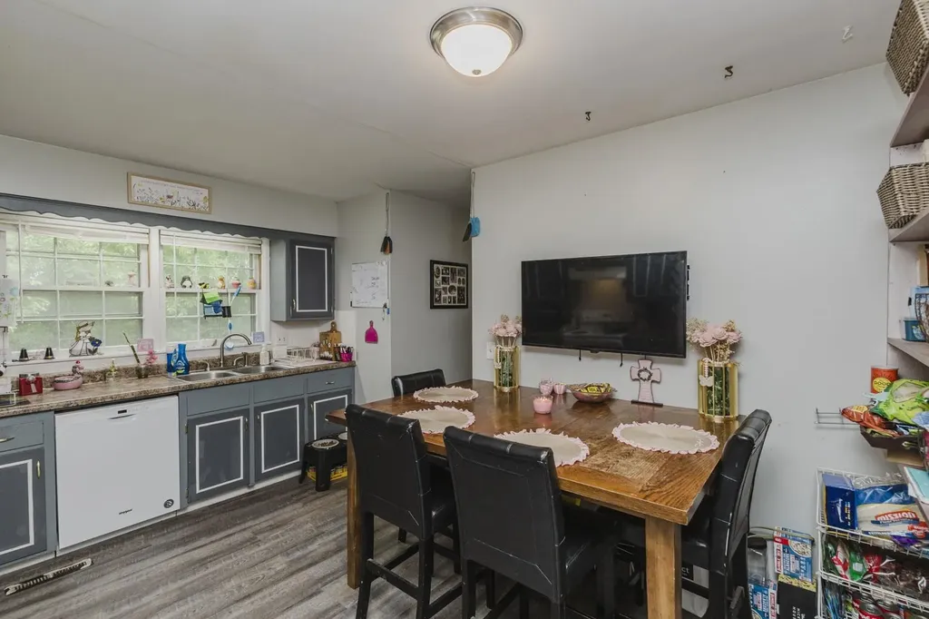 2731 N Terrace Wichita KS 67220