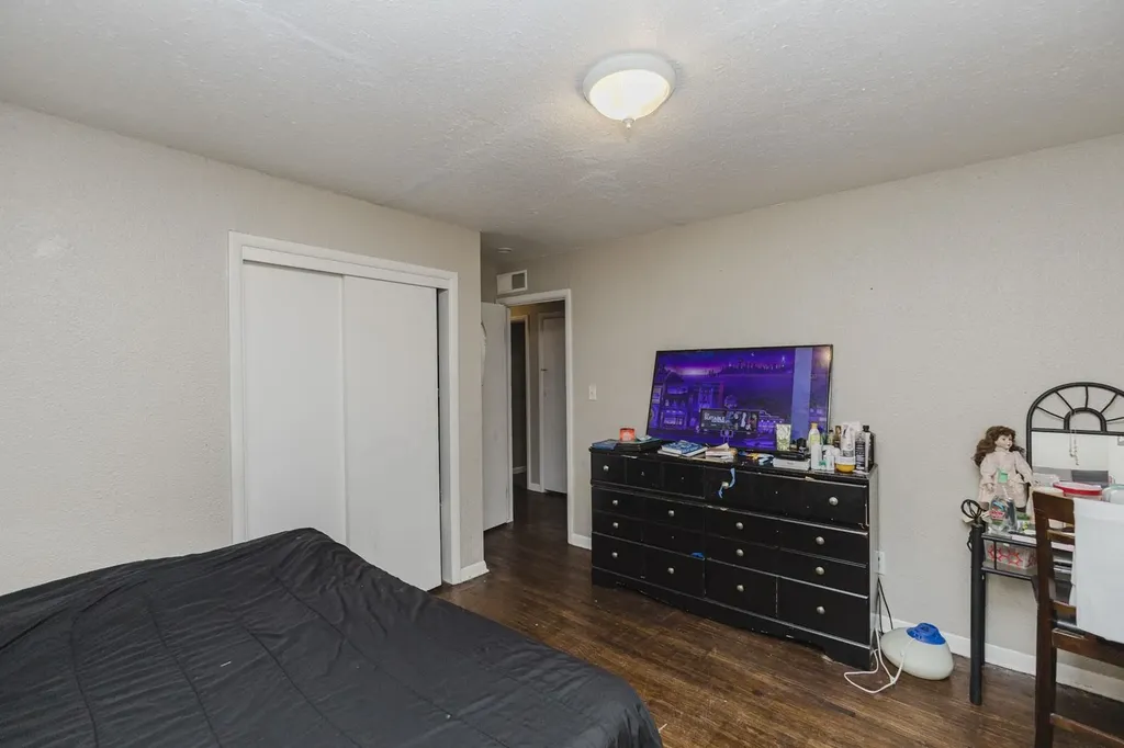 2710 N Gentry Wichita KS 67220