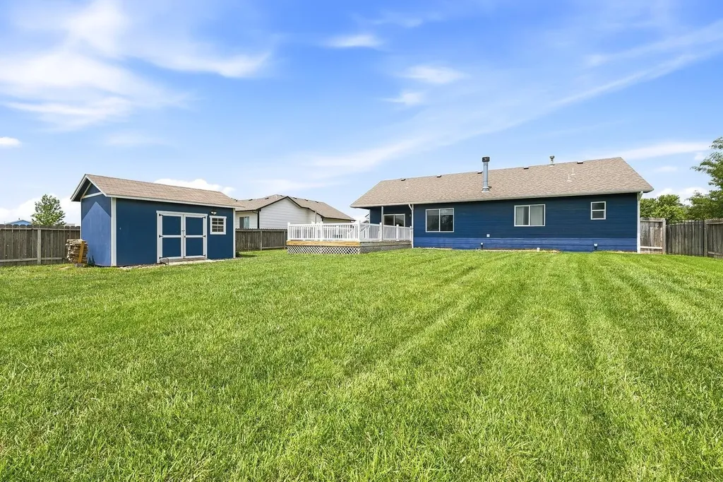 1755 W Saddle Brooke Haysville KS 67060