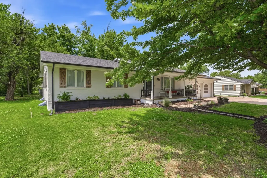 421 N Rose Hill Road Rose Hill KS 67133
