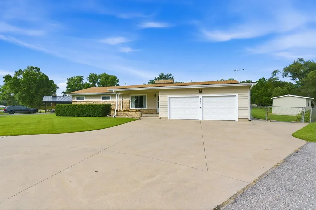 6101 S Ellis Wichita KS 67216