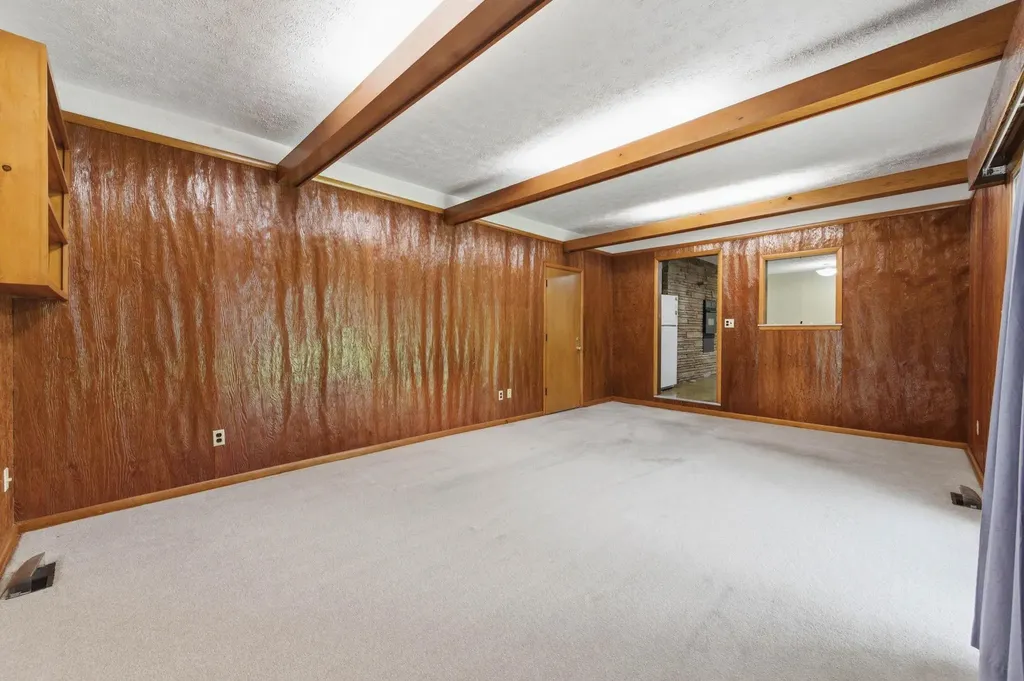 6101 S Ellis Wichita KS 67216