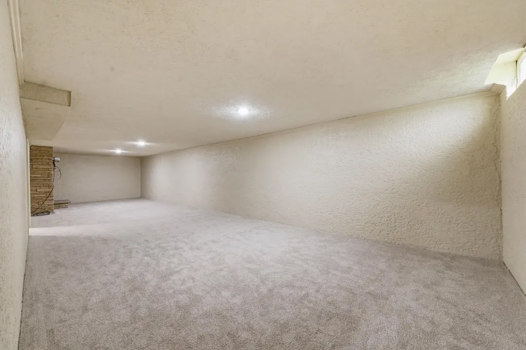 6101 S Ellis Wichita KS 67216
