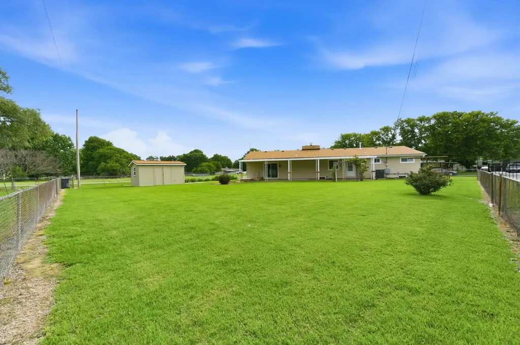 6101 S Ellis Wichita KS 67216