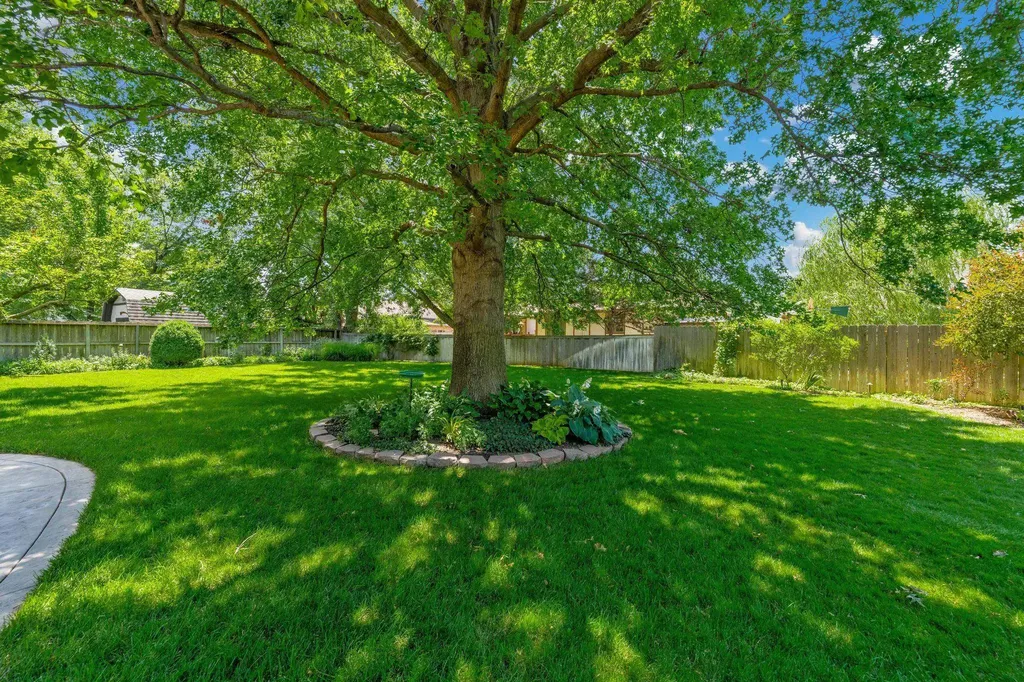 213 S Cardington Street Wichita KS 67209-4109